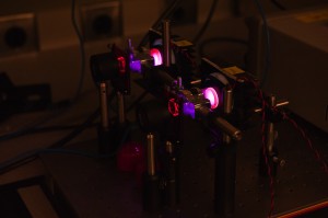 Světlo vyzařované pomocí nano částic