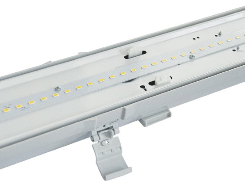 Vymeniteľný lineárny LED modul vo svietidle LENA Eco